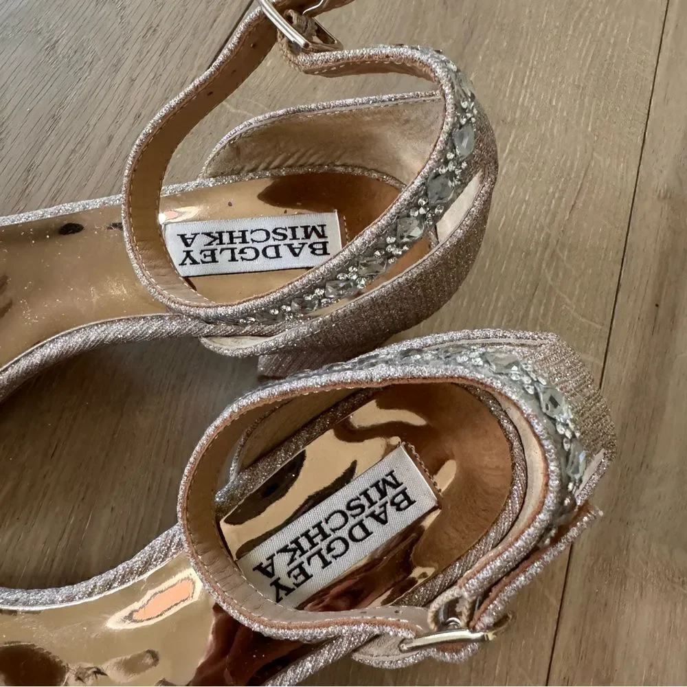 Badgley Mischka Women's Ornamented Sandal Heel 6 1/2